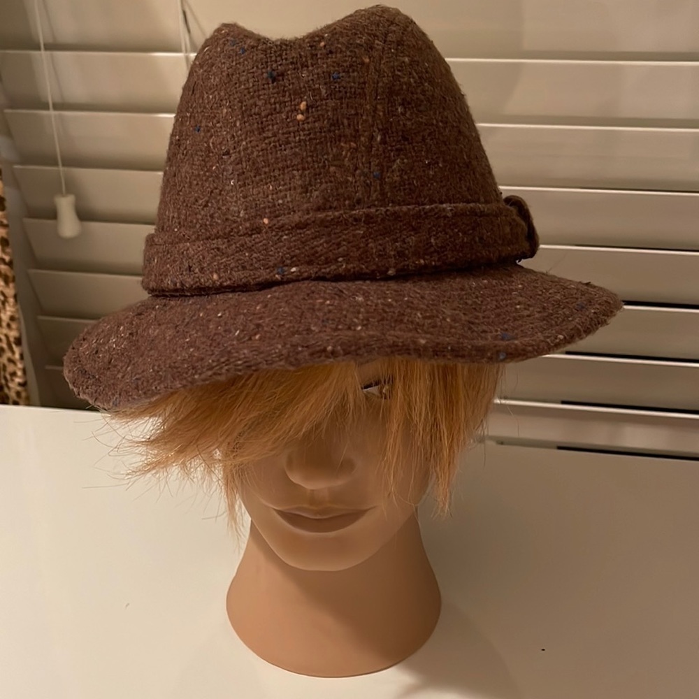 Beacon Hill hat vintage
